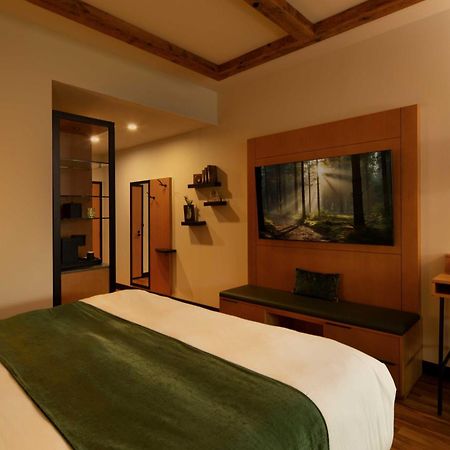 The Swiftwater Hotel Buitenkant foto