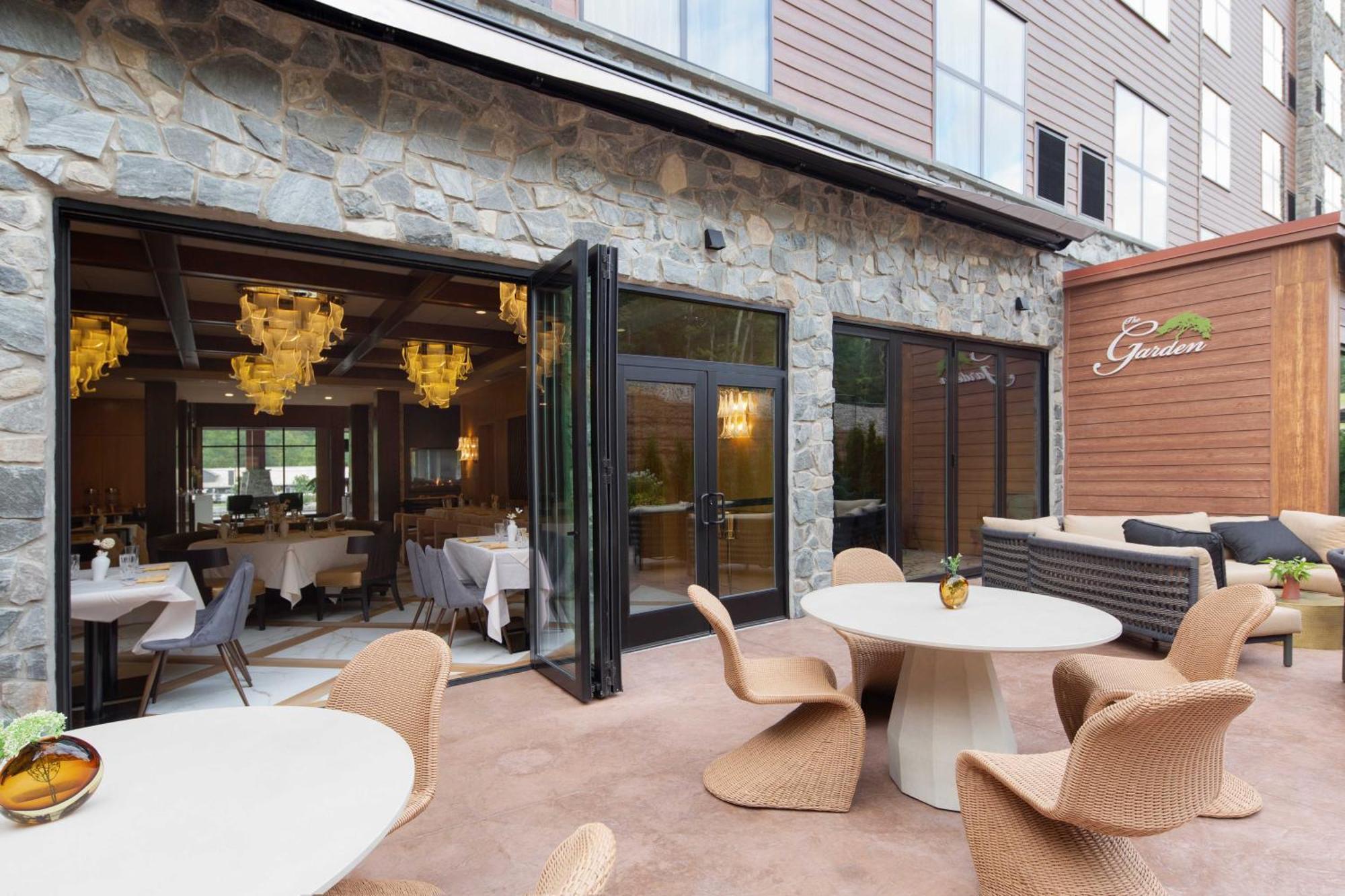 The Swiftwater Hotel Buitenkant foto