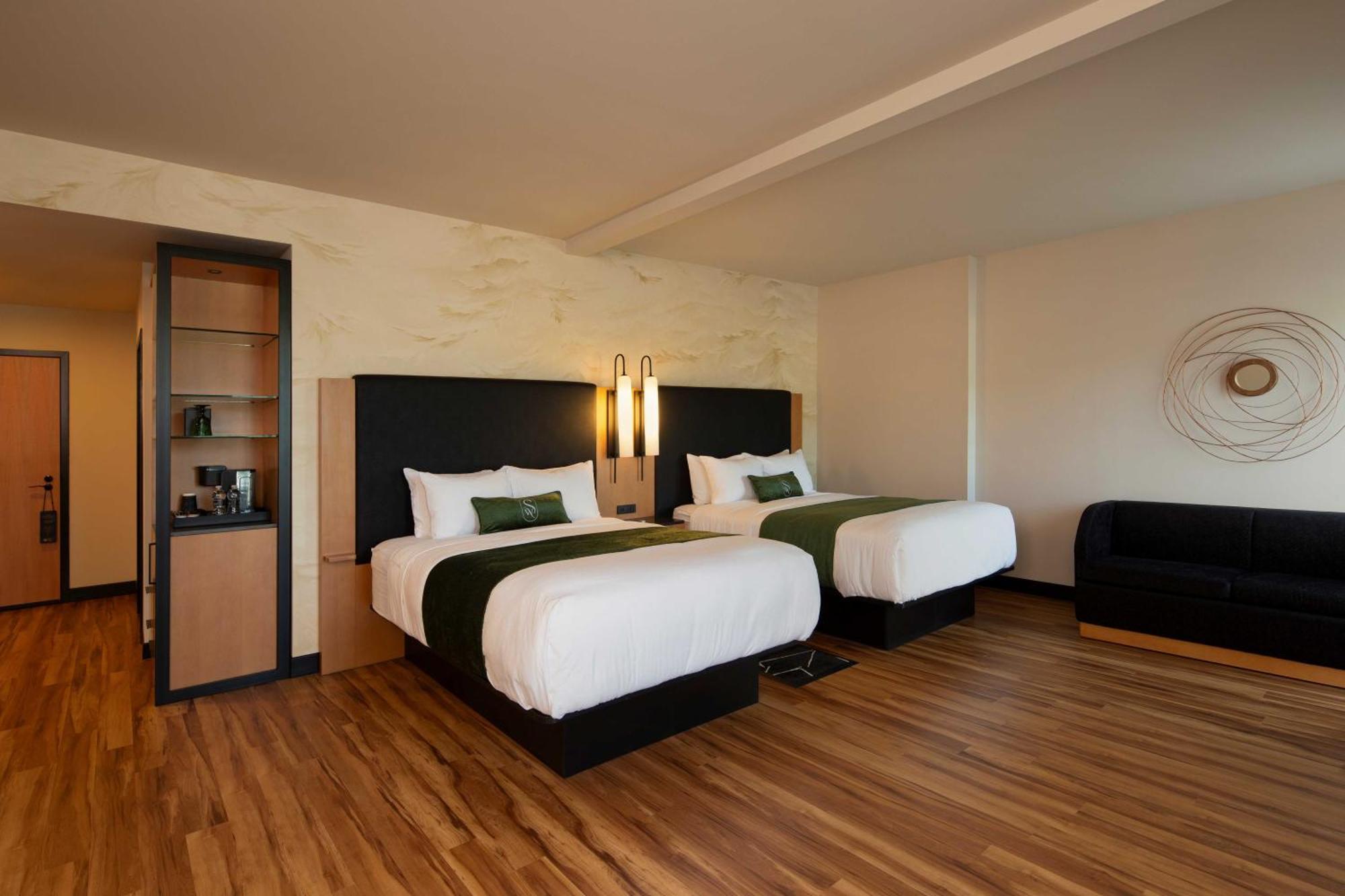 The Swiftwater Hotel Buitenkant foto